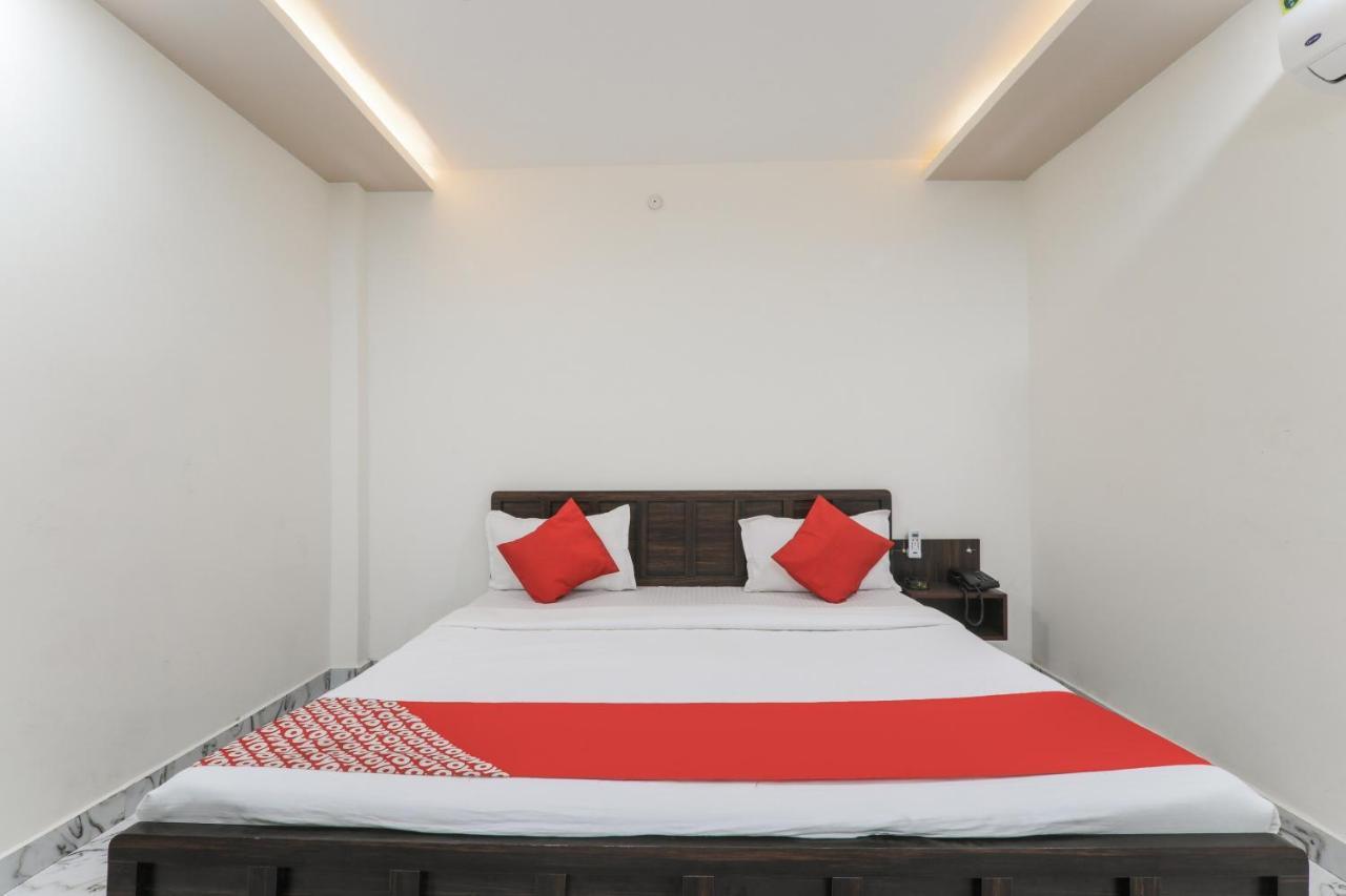 Hotel O Aastha Near Chaudhary Charan Singh International Airport Bijnaur Eksteriør bilde